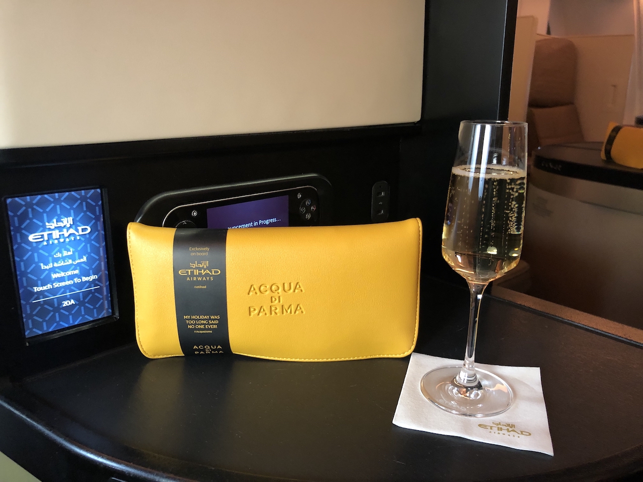 Etihad--׶ձ(׶EditionͰrosewood by JW)
