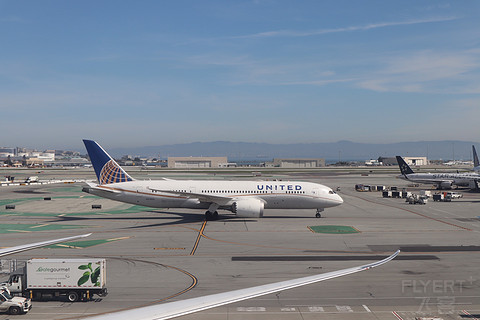 [ѹ] еڶ  ʶ UA869 SFO-HKG òշб