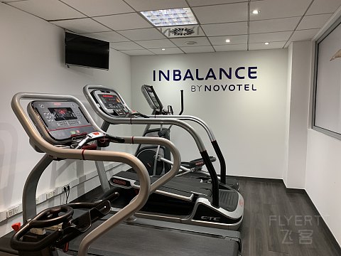 为了巴萨—巴塞罗那Novotel Sant Joan Despi
