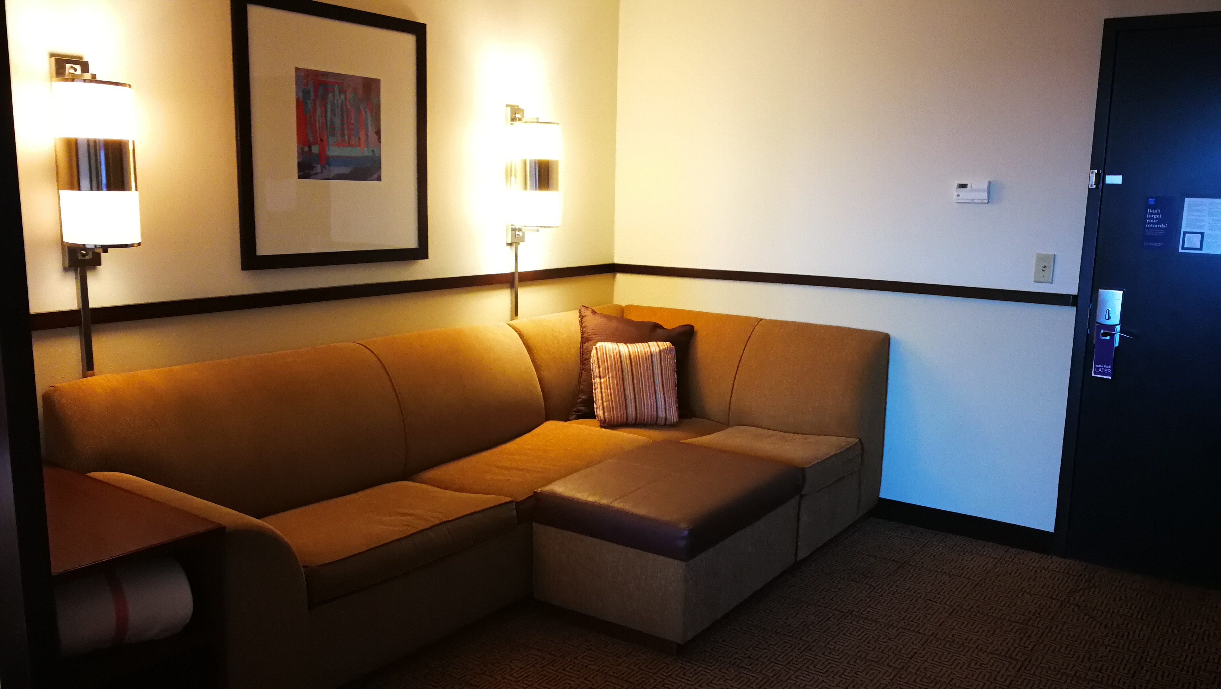 Hyatt Place North Charleston - 5000һס