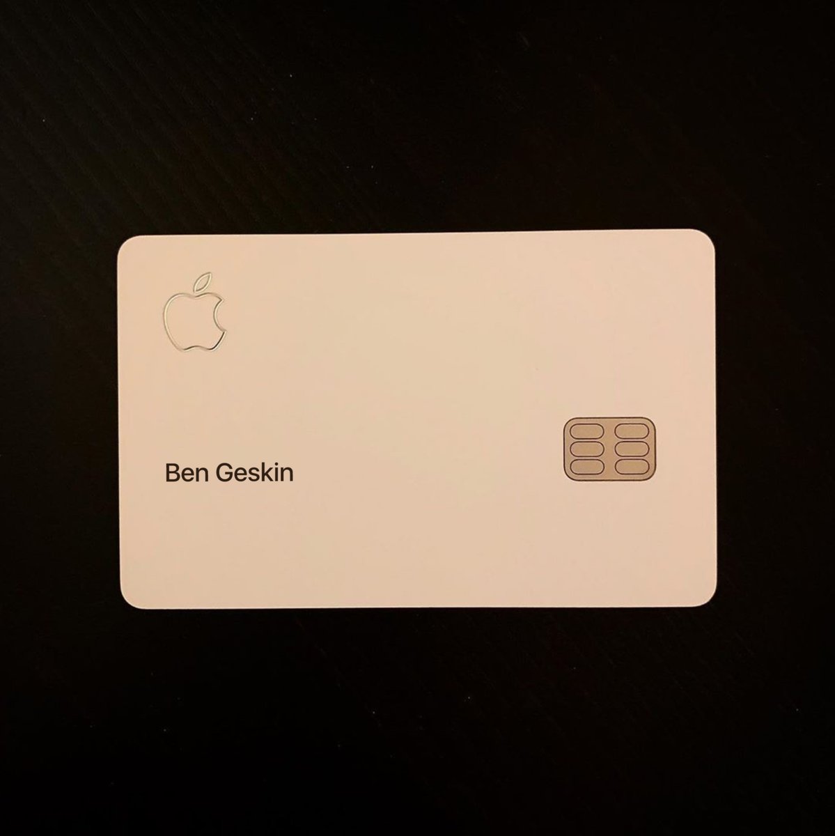 Apple Card ʵ忨Ƭ