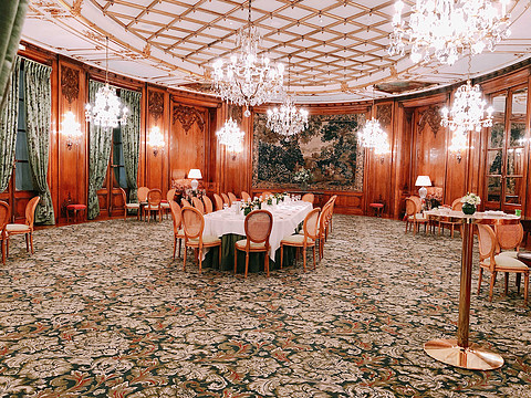巴黎奢华三重奏 完结篇 Le Meurice,Le Bristol"