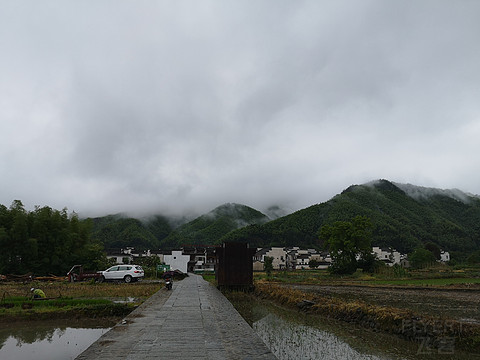 黄山悦榕庄遇上雨