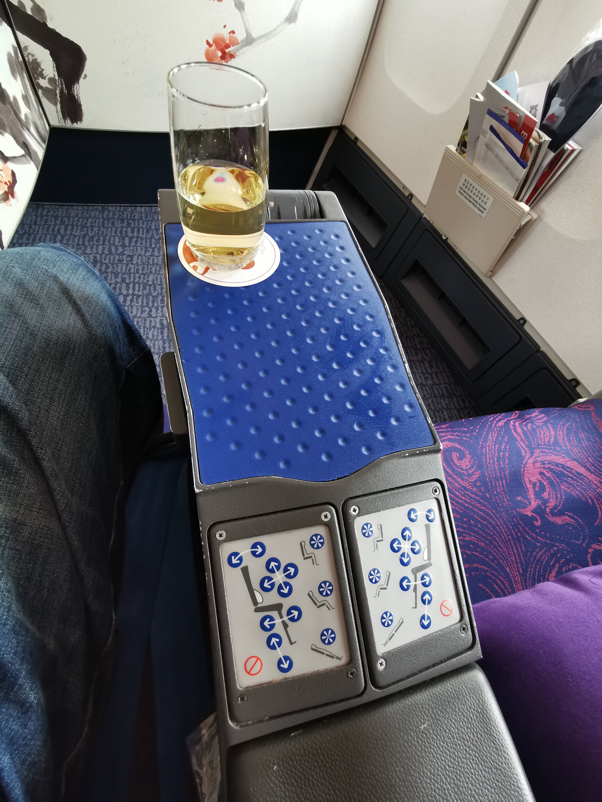 ҲһѡרB744