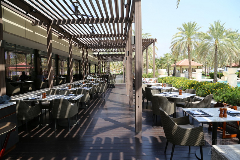 Muscat--Al Bustan Palace a Ritz Carlton Hotel Restaurant (4).JPG