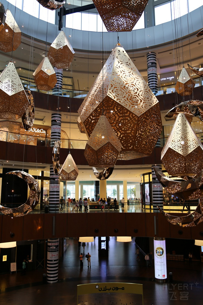 Dubai--Dubai Mall (8).JPG