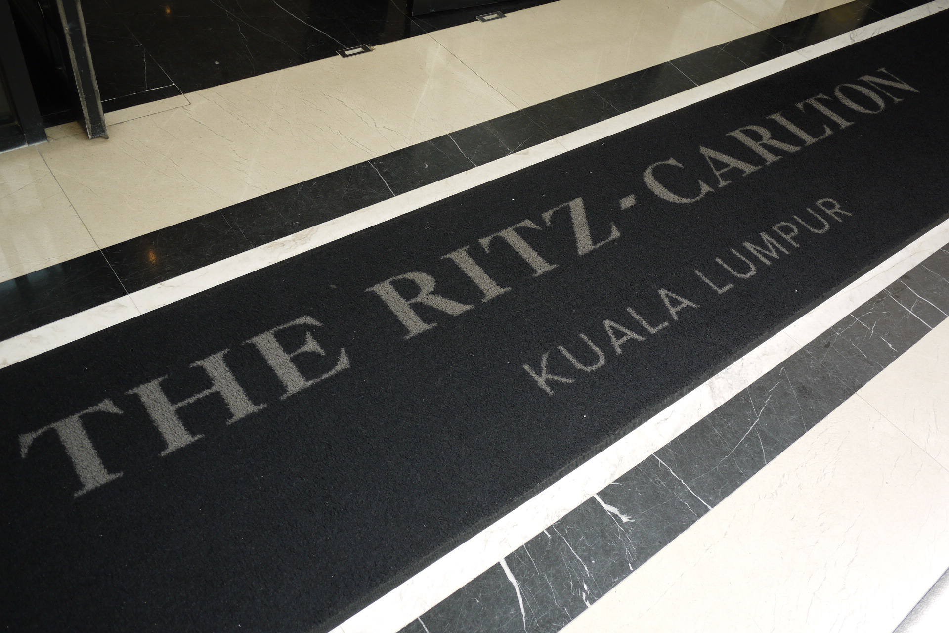 Ӱ(һ) ¡˼پƵ һ׷  The Ritz-Carlton Kuala Lumpur
