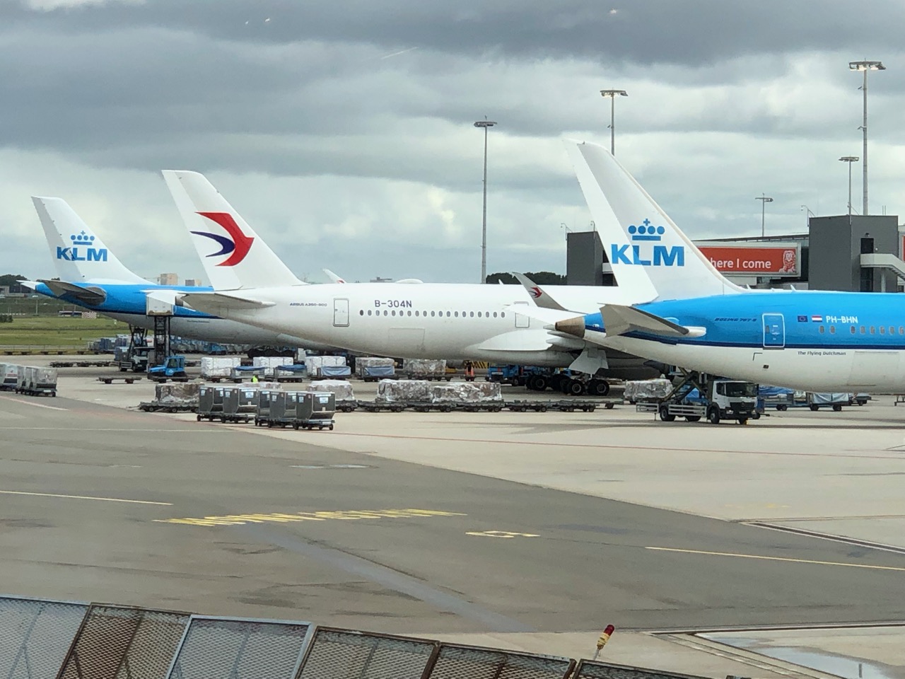 KLM  MAD-AMS-JFK