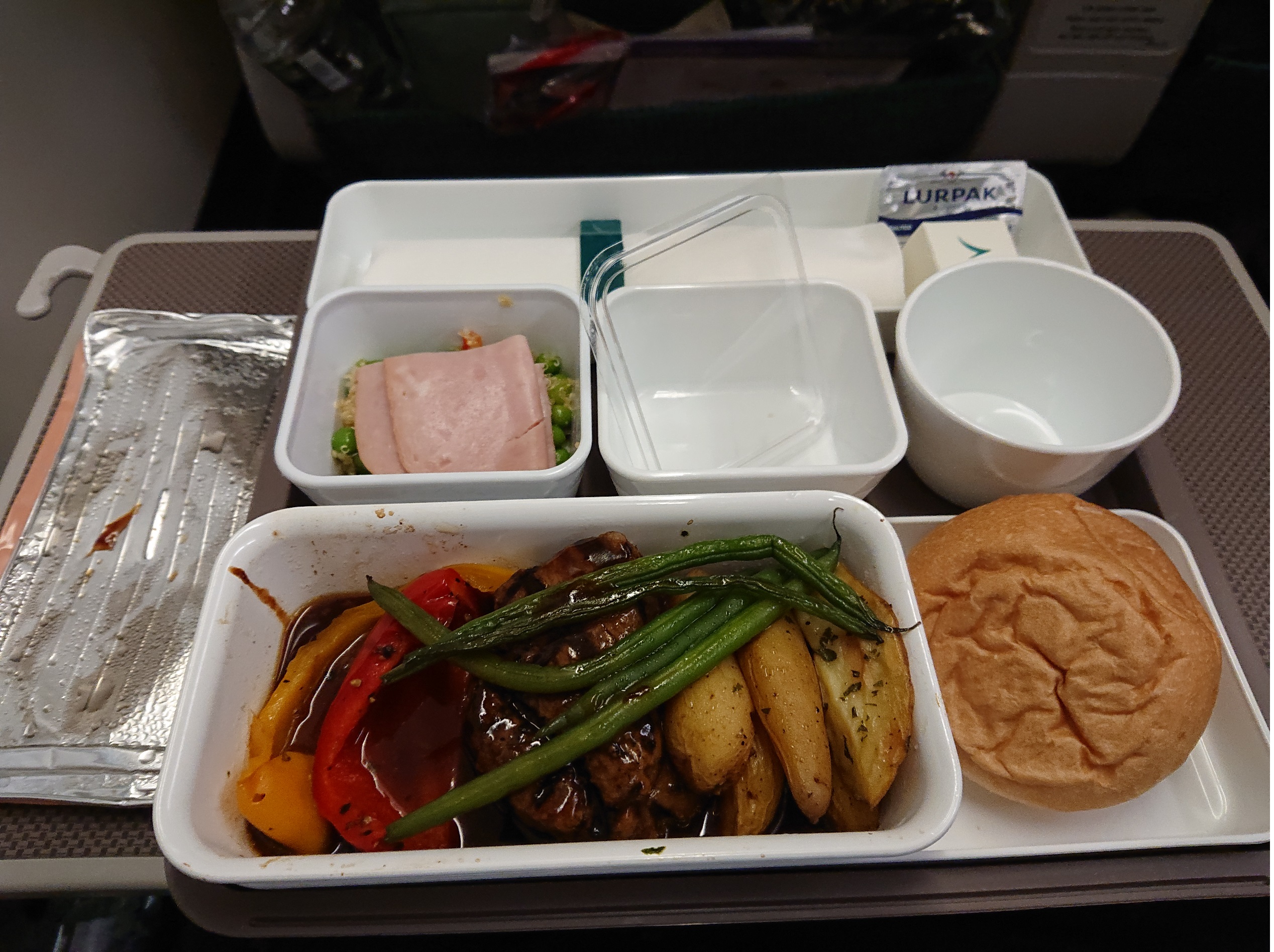 CX133 HKG-PER ѧ