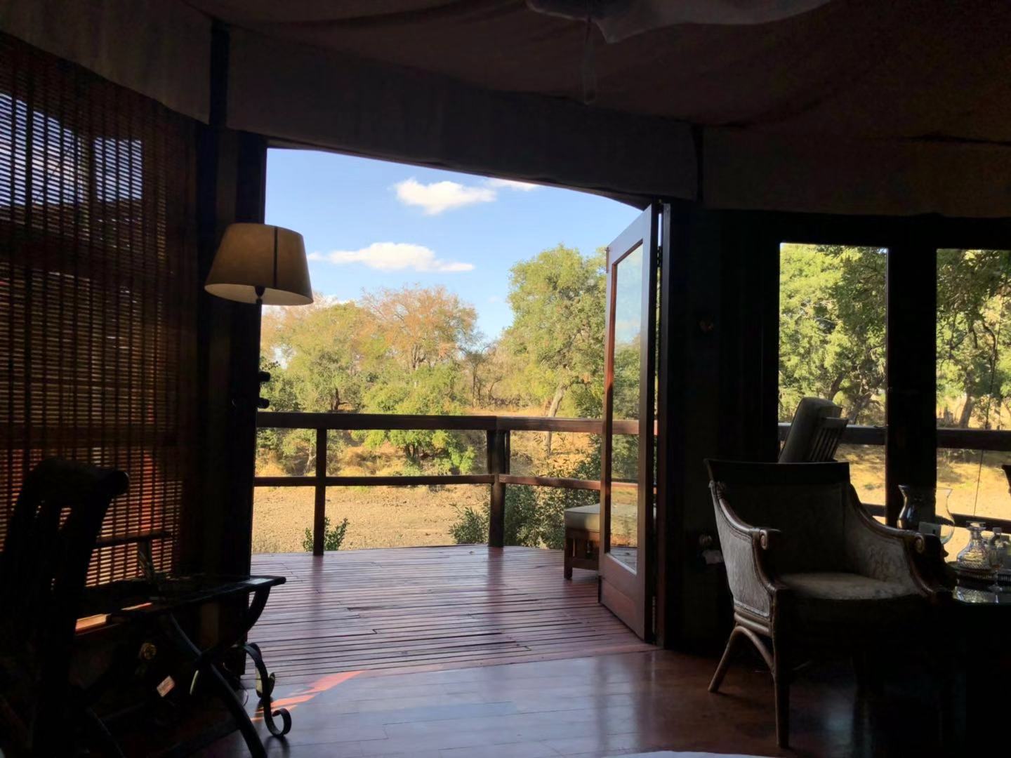 [׷] [Hamiltons Tented Camp]ݻȻڿ³ҹ԰عߣ...