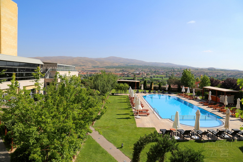 Cappadocia--Doubletree by Hilton Avanos Cappadocia Outdoor Pool and Garden (8).JPG