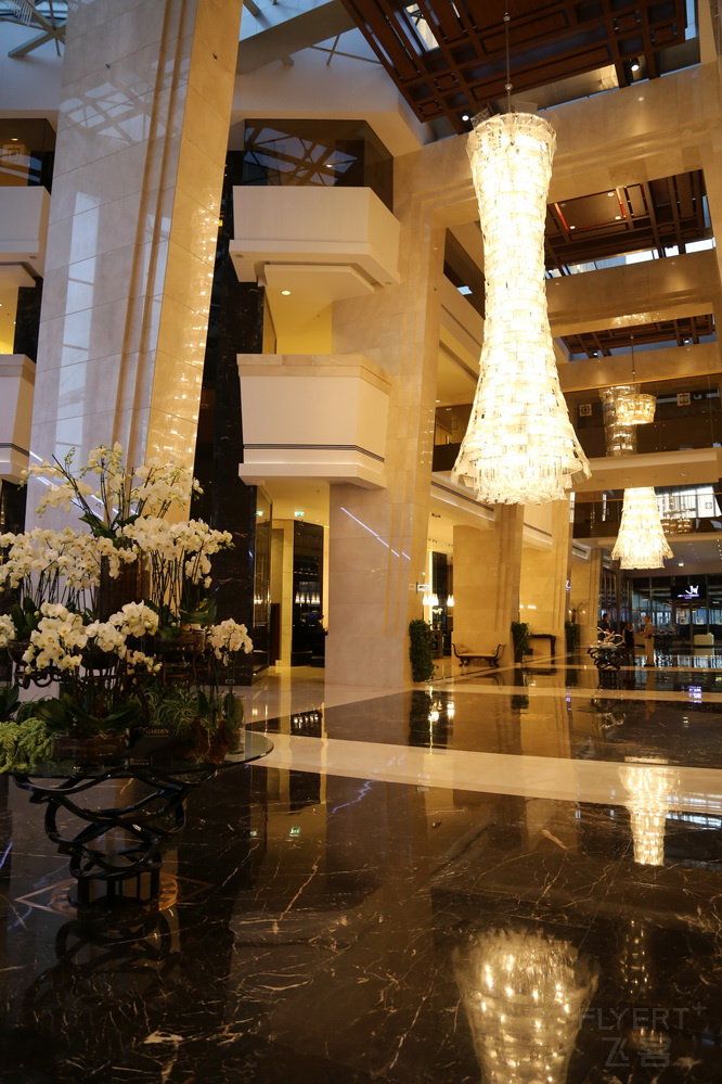 Ankara--JW Marriott Ankara Hotel Lobby (15).JPG
