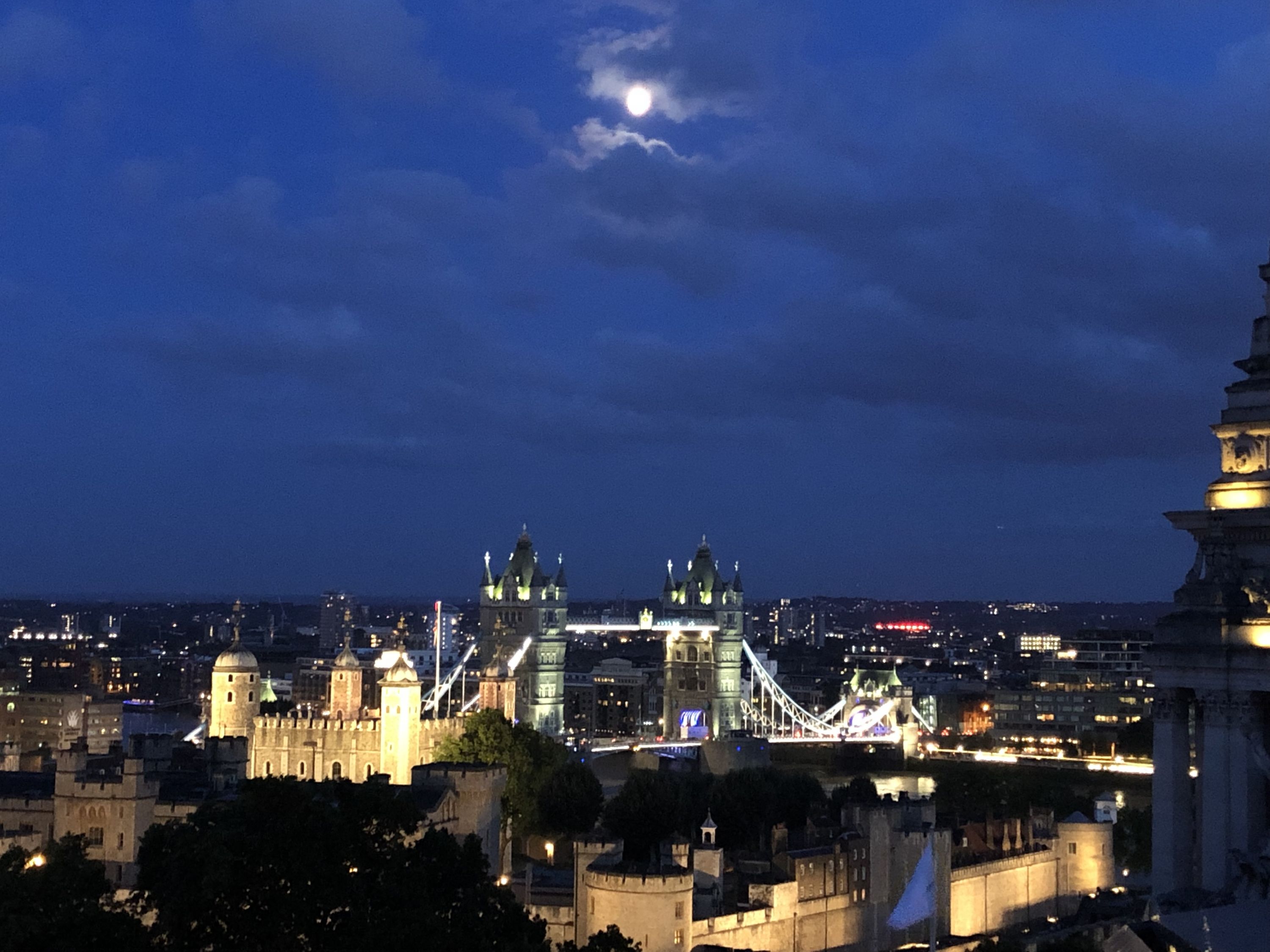 DT BY HILTON TOWER OF LONDON 