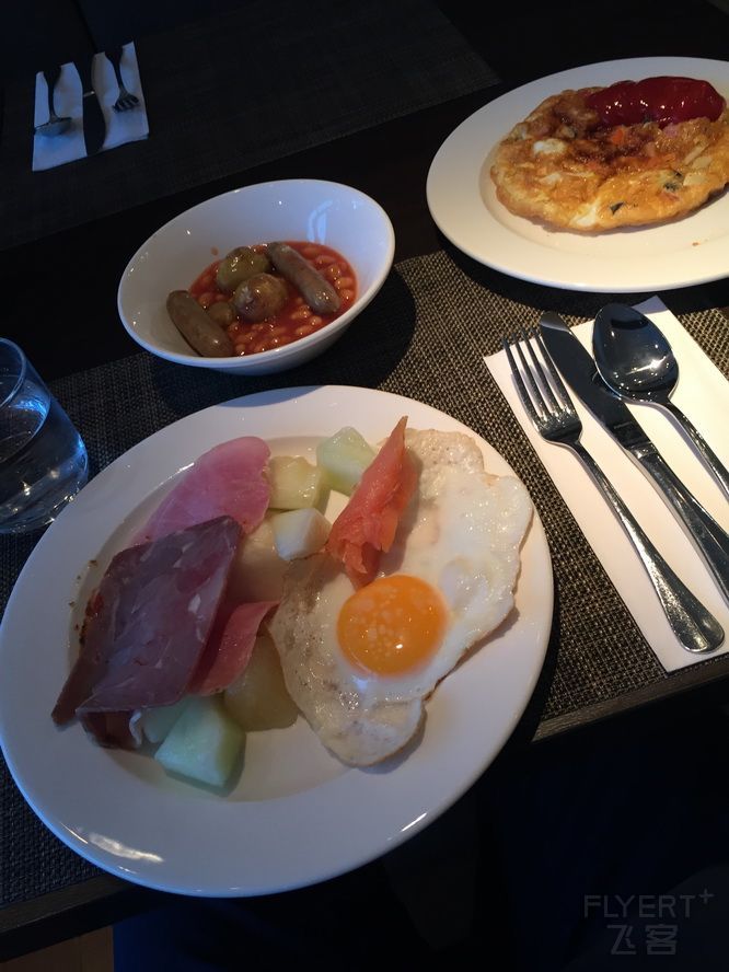 Hotel--Hilton Reykjavik Nordica Restaurant Breakfast (4).JPG