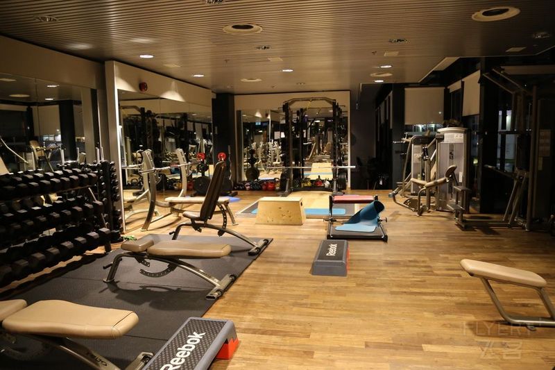Hotel--Hilton Reykjavik Nordica Gym (4).JPG