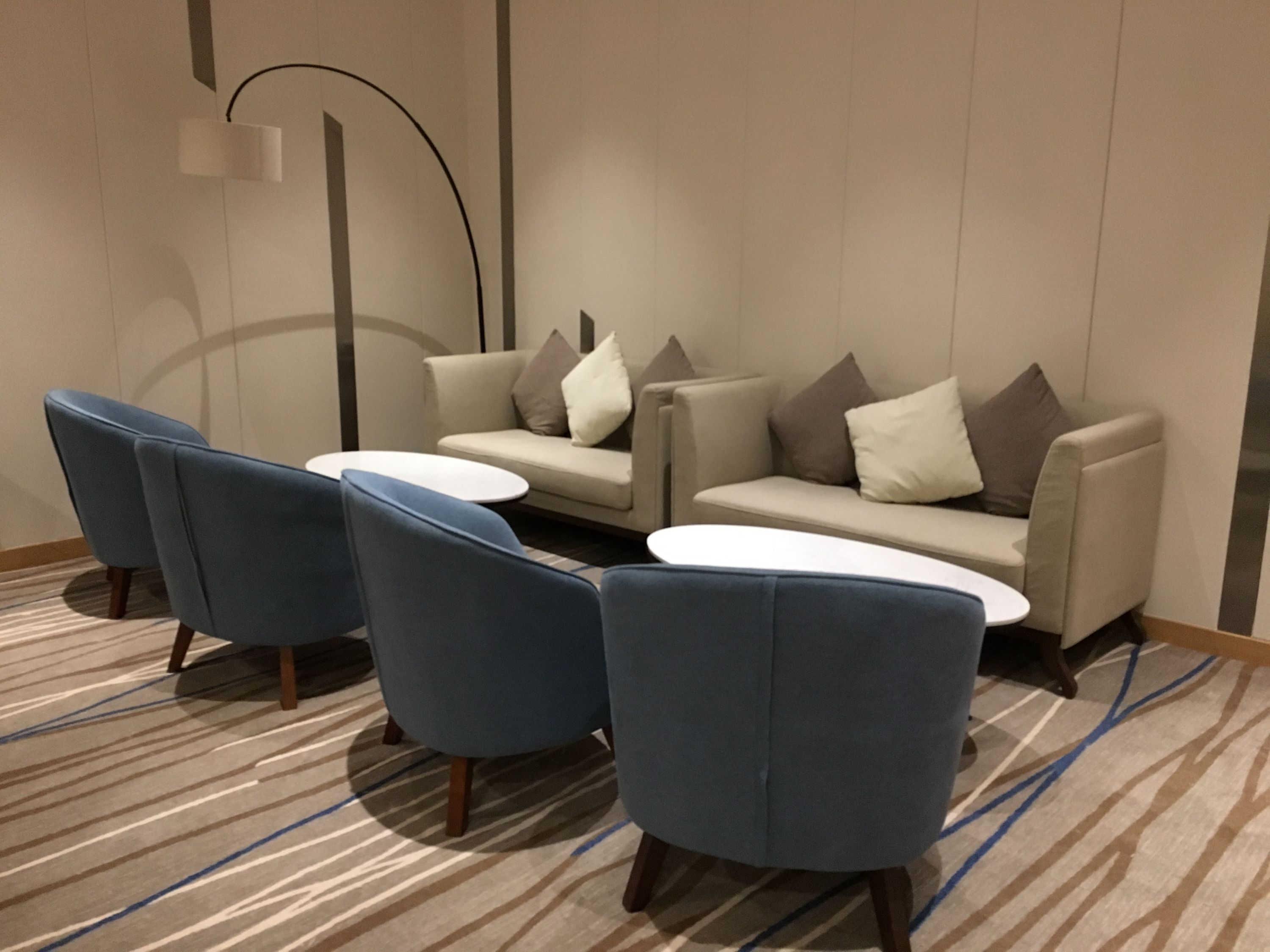 ŰHoliday Inn Expressס