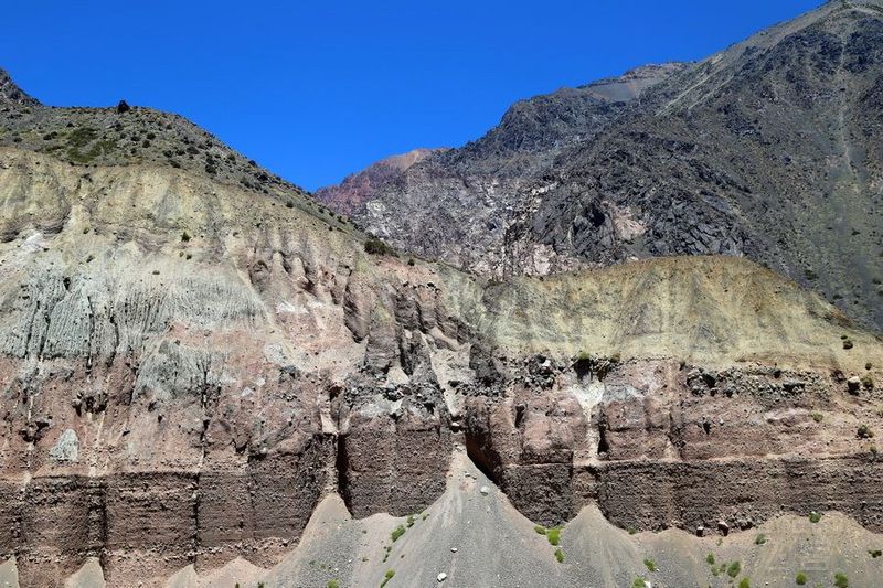 The Road View from Santiago to Mendoza (44).JPG