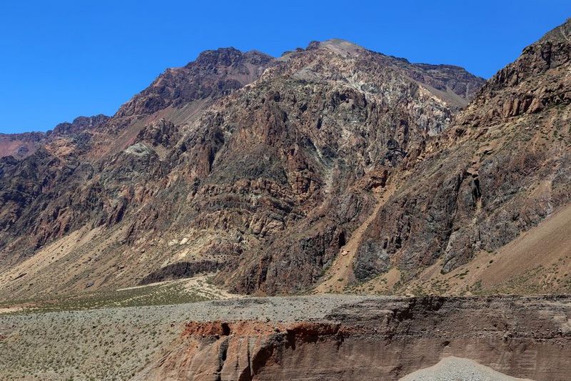 The Road View from Santiago to Mendoza (71).JPG