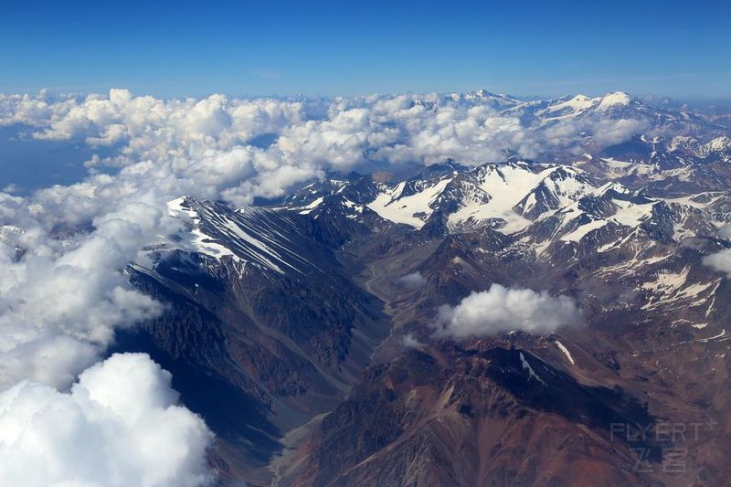 Andes Mountain View from the flight from Mendoza to Santiago (4).JPG