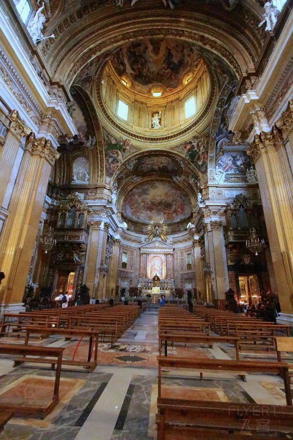 Rome--Chiesa del Santissimo Nome di Gesù all'Argentina (2).jpg