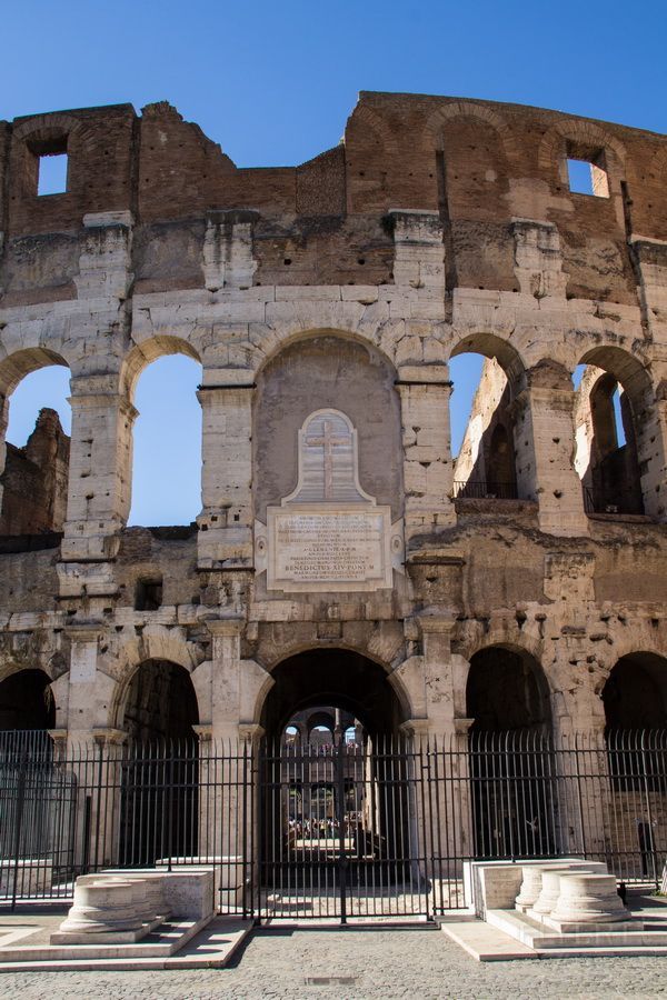 Rome--Colosseum (5).jpg