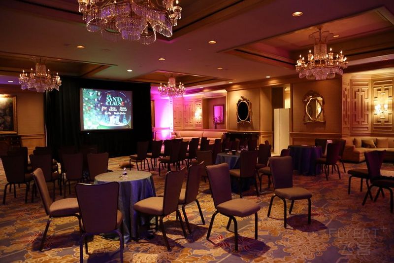 The Ritz Carlton Pentagon City Ballroom (2).JPG