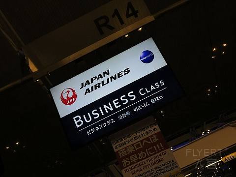 JL34 日航商务舱初体验 曼谷-东京
