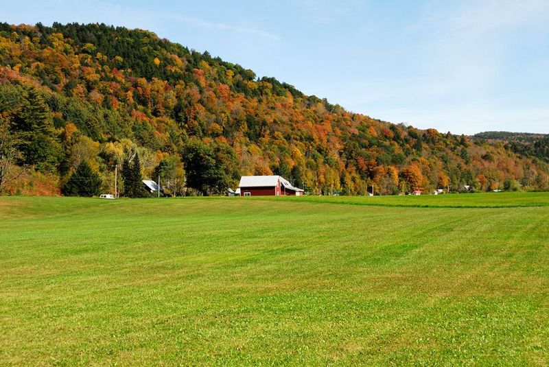 Vermont-100 Scenic Byway (16).jpg