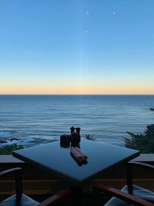 ÷ Hyatt Carmel Highlands, Overlooking Big Sur Coast - One Bedroom Suite