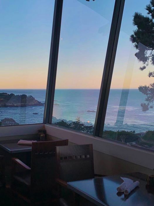 ÷ Hyatt Carmel Highlands, Overlooking Big Sur Coast - One Bedroom Suite