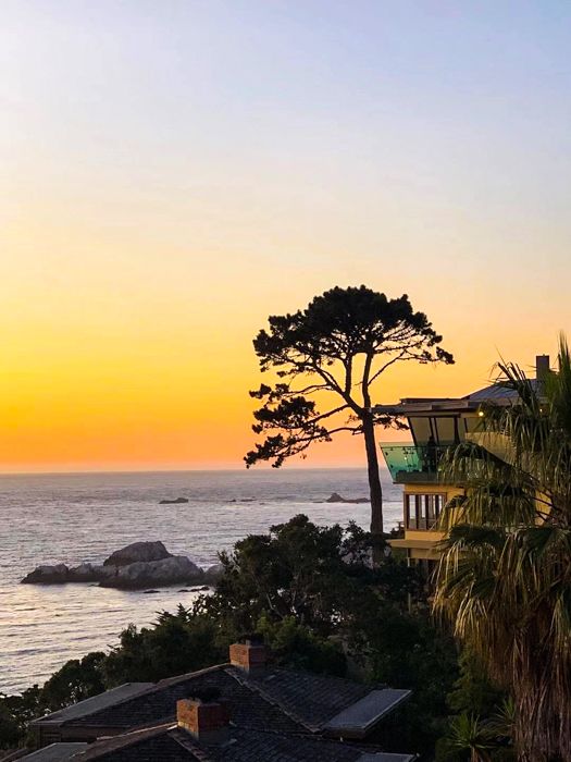 ÷ Hyatt Carmel Highlands, Overlooking Big Sur Coast - One Bedroom Suite