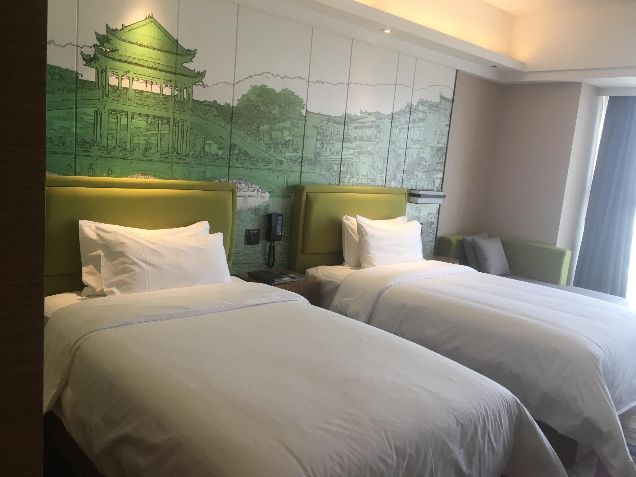 长沙星沙希尔顿欢朋酒店