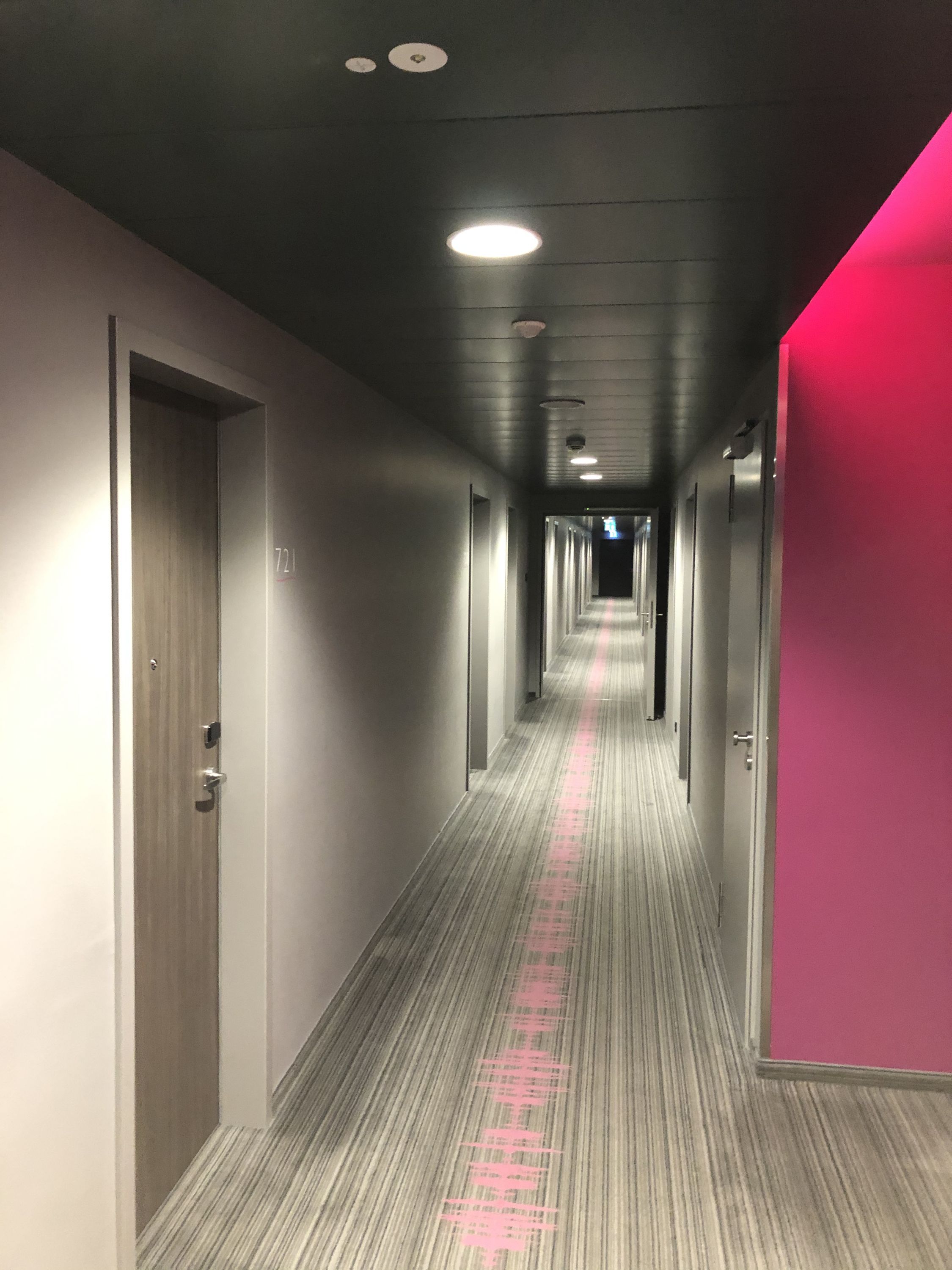 Moxy Frankfurt East