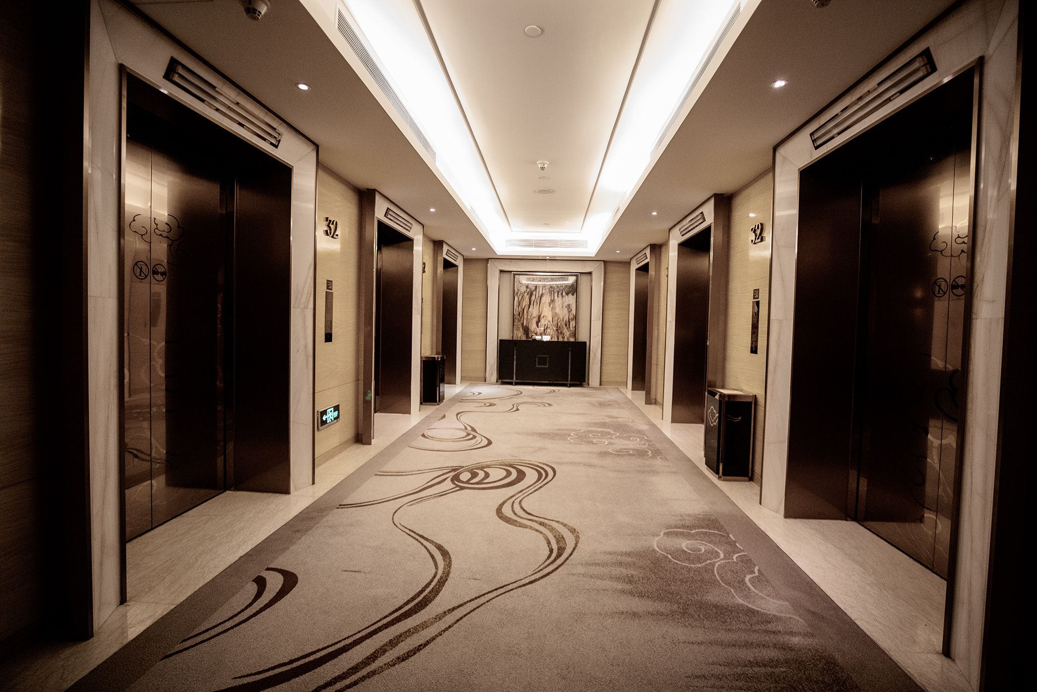 Ƶ̽ݻʹڼվƵ꣨Crowne Plaza Lanzhou