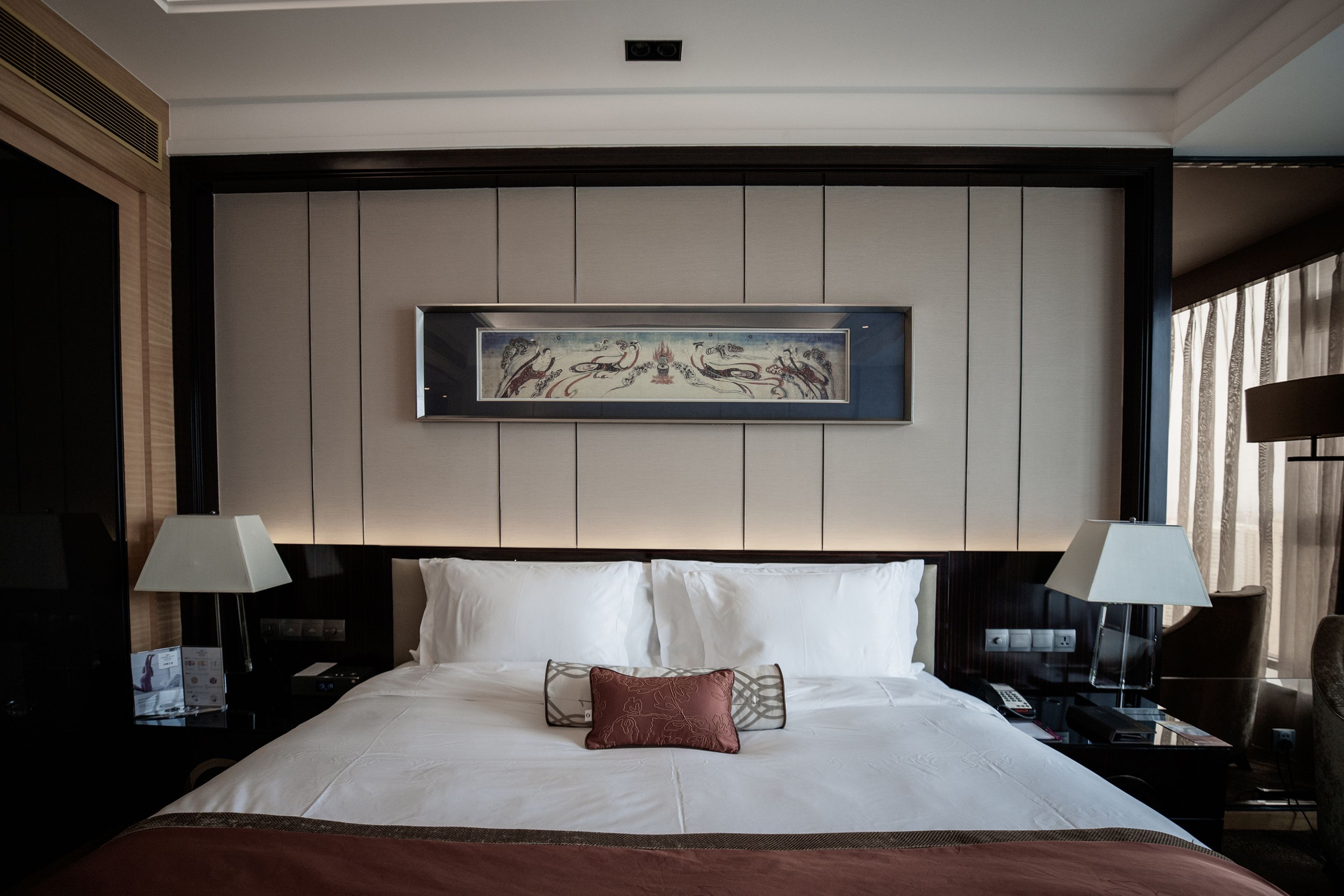 Ƶ̽ݻʹڼվƵ꣨Crowne Plaza Lanzhou