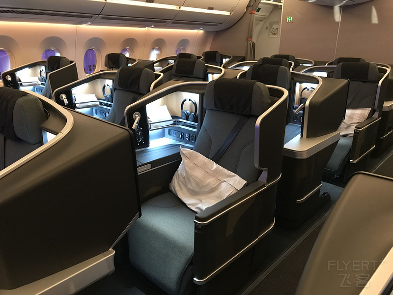 Business Class Main Cabin.jpg