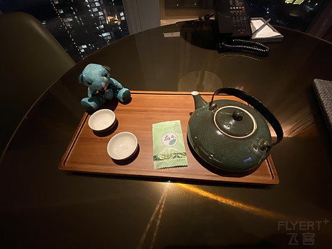 新年第一住，杭州康莱德酒店12房江景双床房入住体验