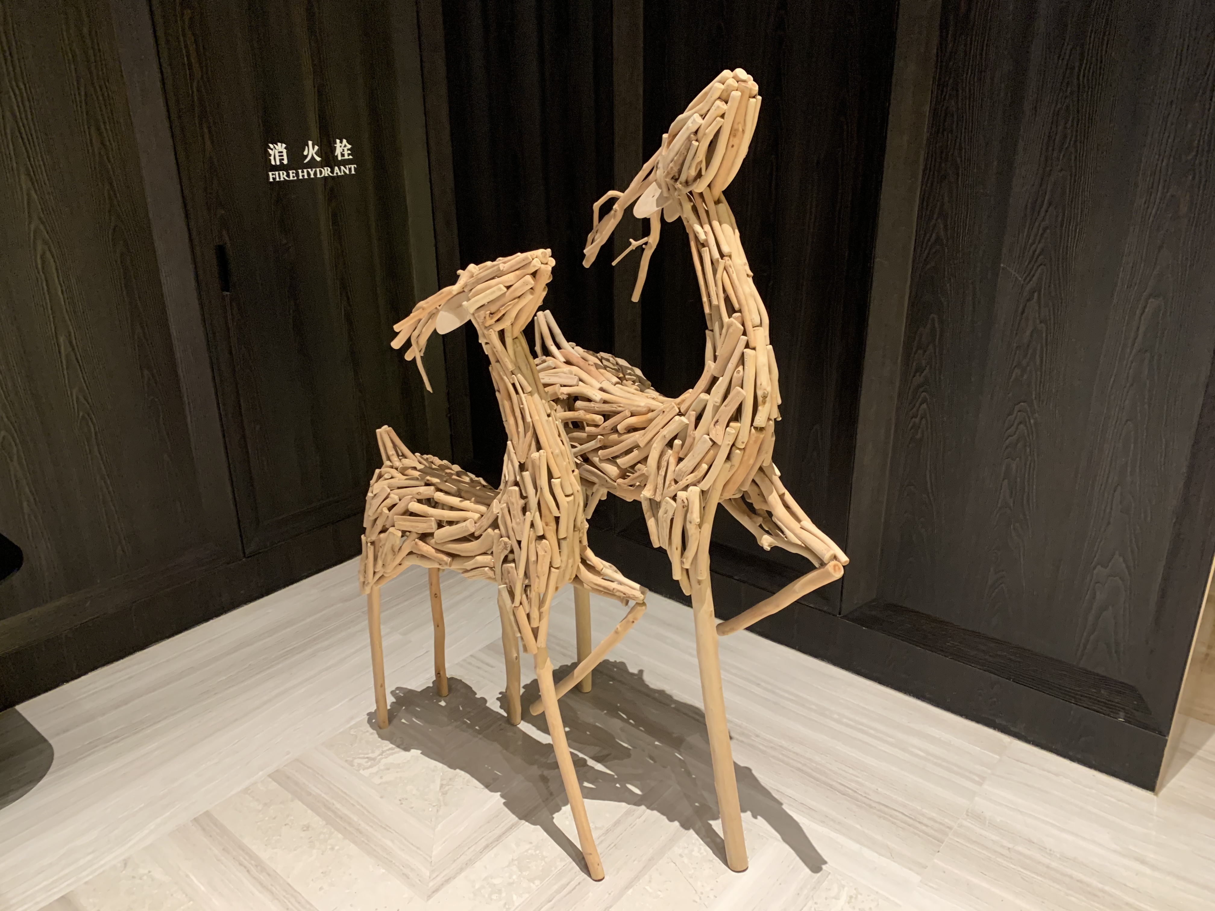 ڰã˰