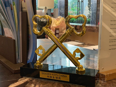 解锁神秘角房！跟着大使来一探厦门海沧正元希尔顿逸林唯一一间奇妙客房！