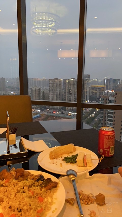 辽宁出发自驾去三亚一路希尔顿酒店体验之旅第七站广东河源汇景希尔顿逸林酒店