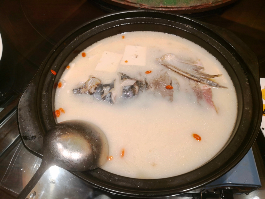 ǧʹڼվƵ꣬һ羰续ũɽȪеԴͷŶ