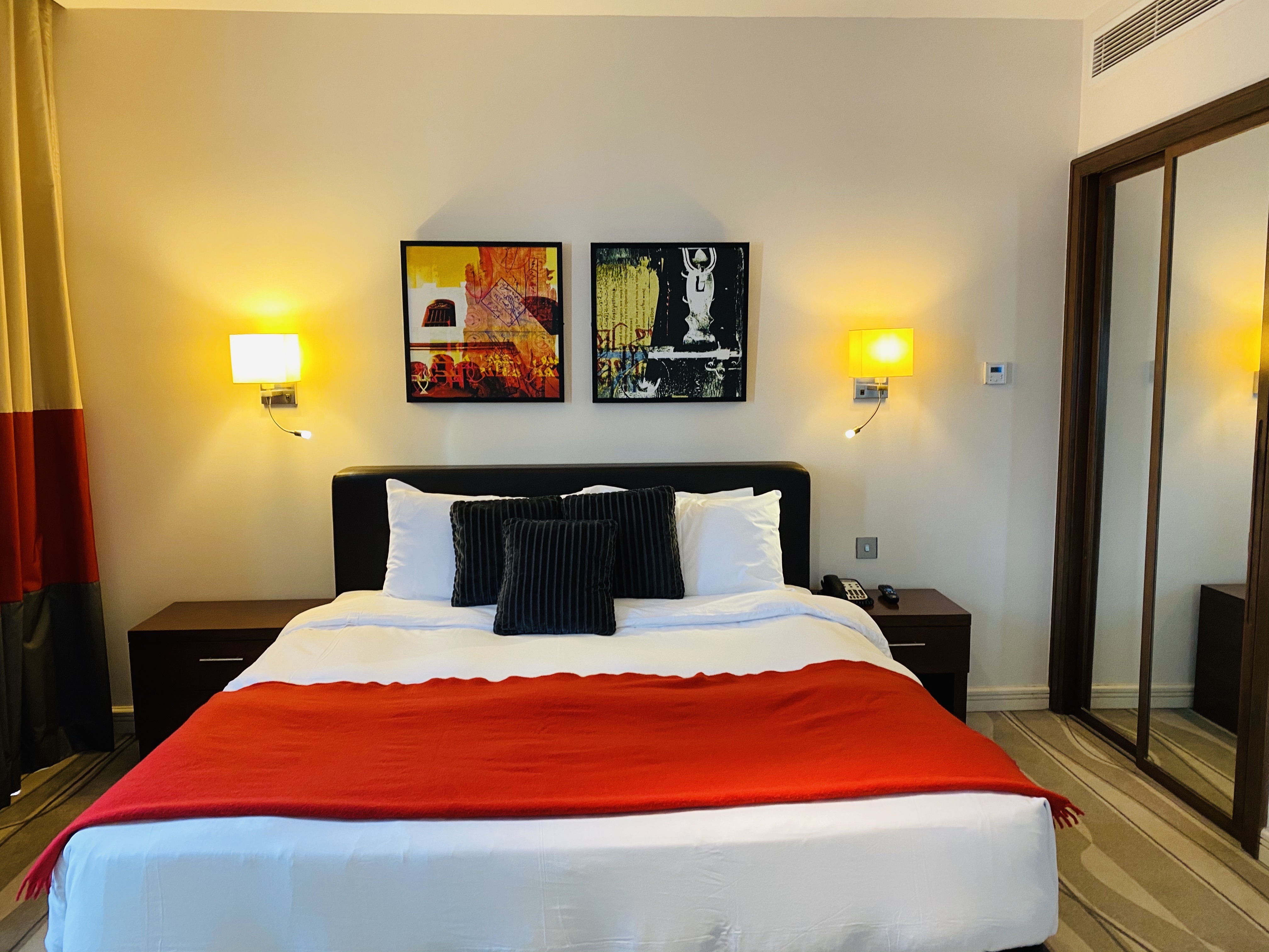 ̳׷Staybridge Suites Yas Island