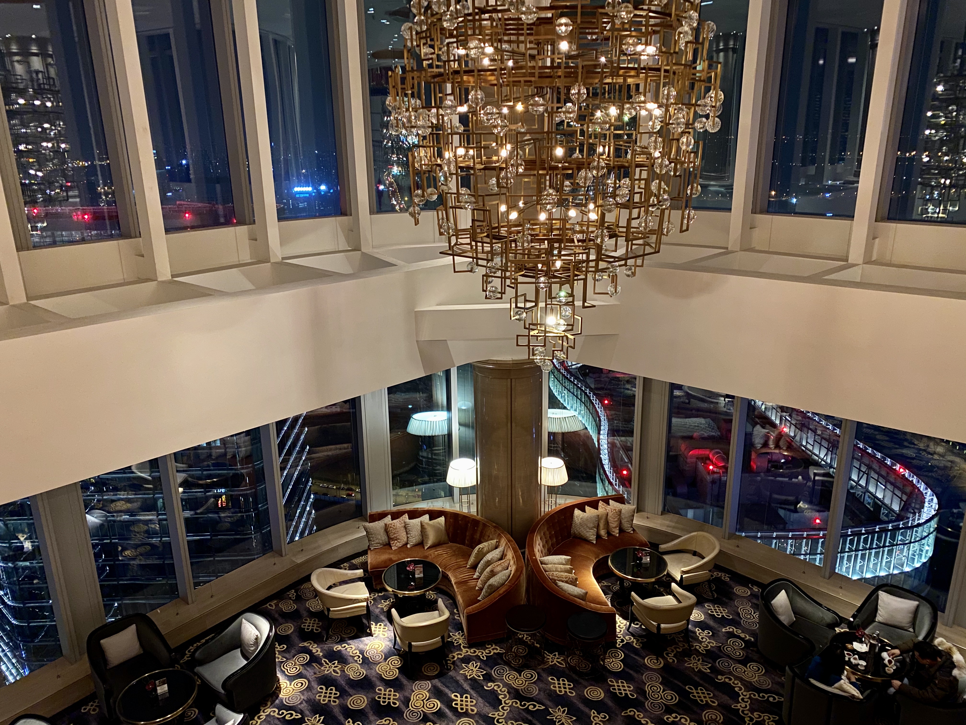 ɶ󴲺˫  ҵһtrip׸HILTON