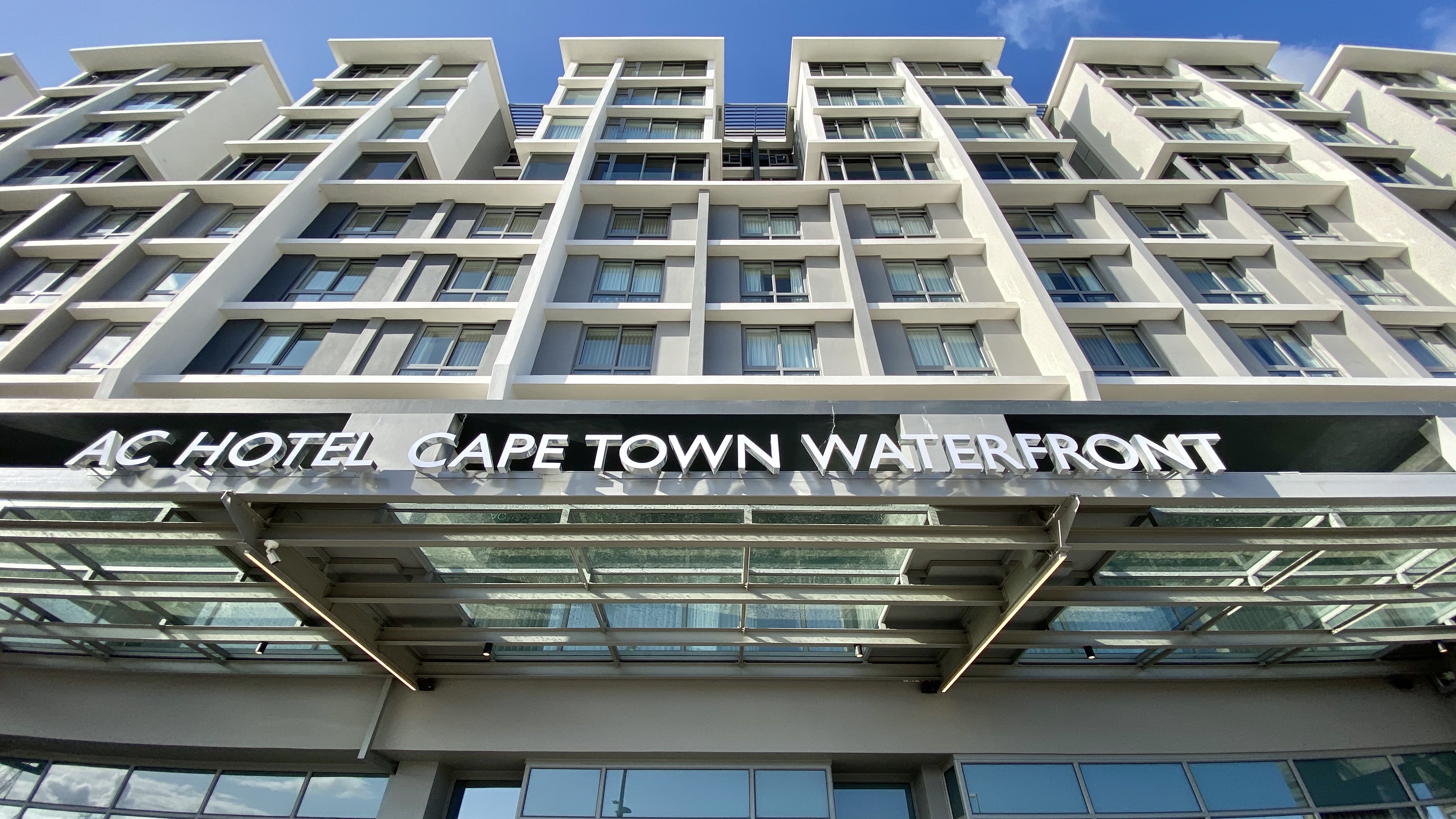 ڷ޸ܱŷ  Ϸǿն AC Hotel Waterfront ׷