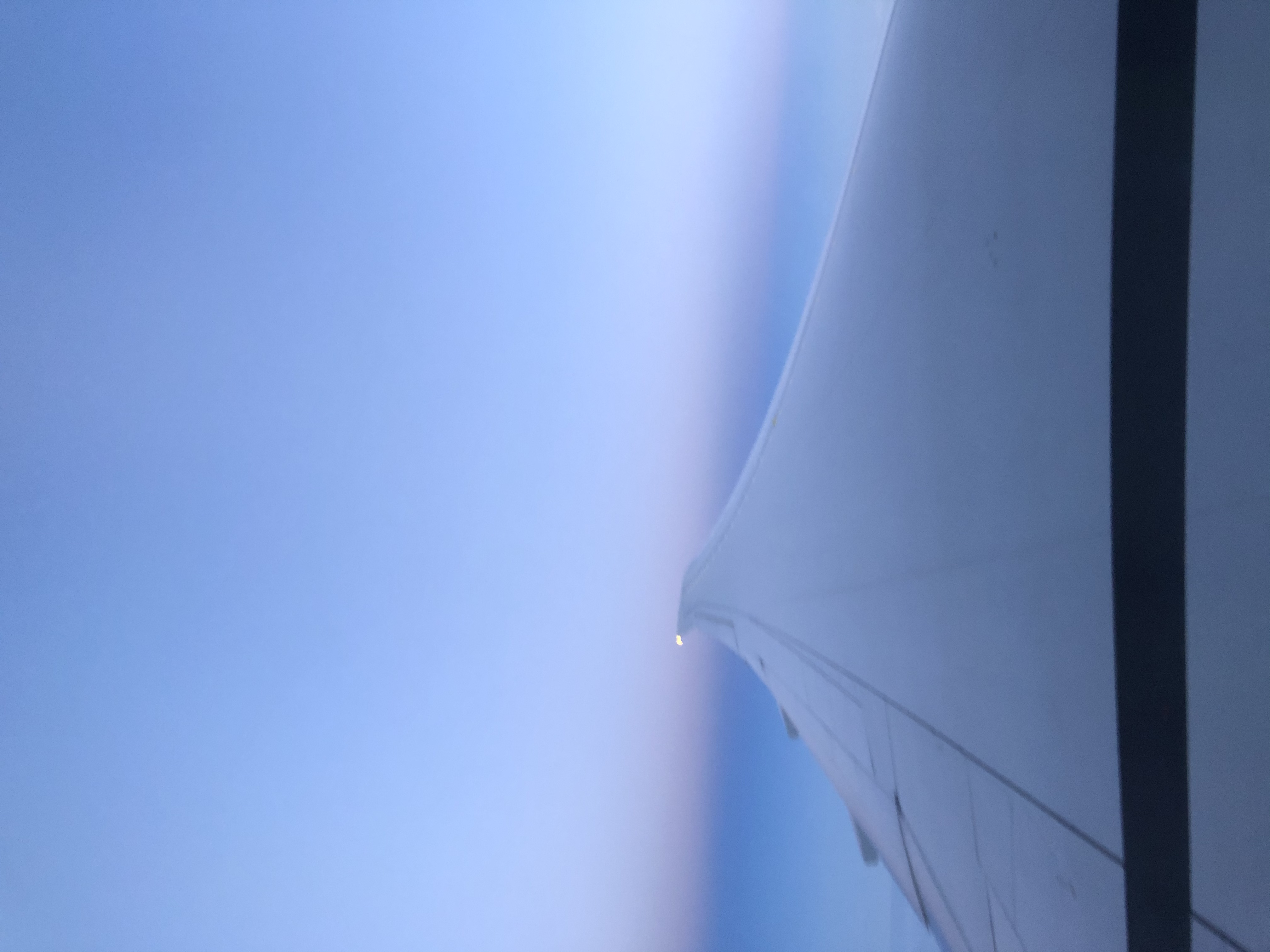 UA87 PVG-EWR  ֖|-~߿ œ