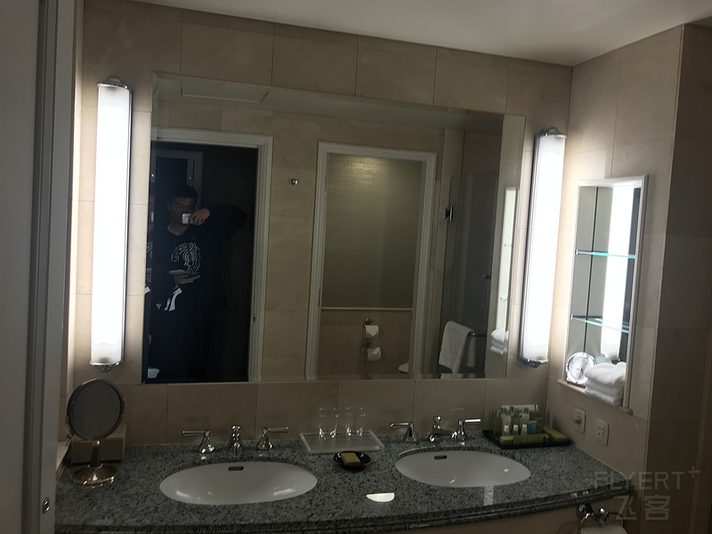 152707BAZAKBJPLUXOMZCW.png 152707BAZAKBJPLUXOMZCW.png