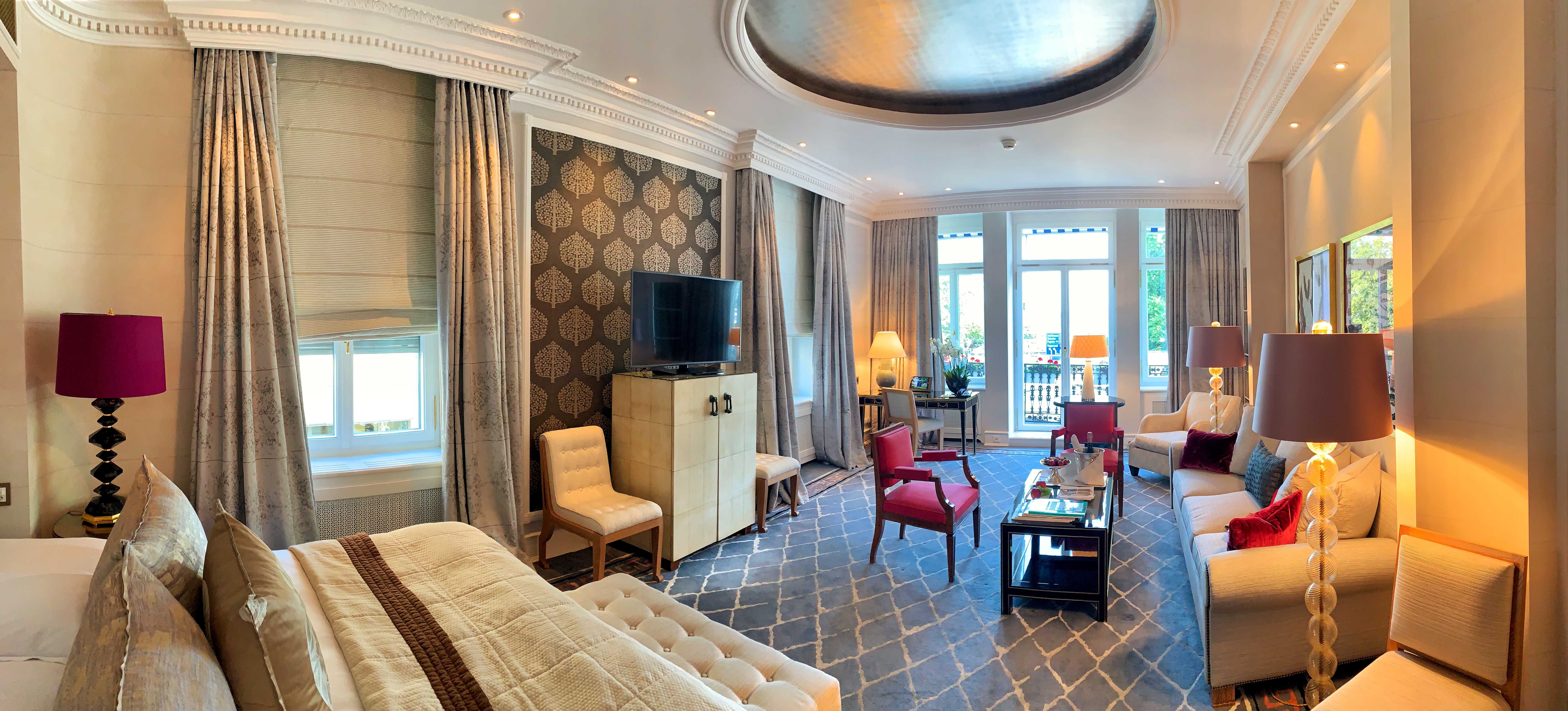 õľƵ֮һBaur au Lac Zurich