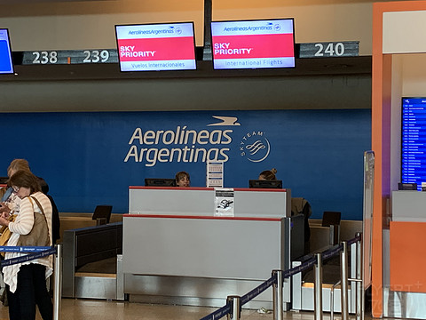 封锁前的最后旅行：阿根廷航空AR1820 EZE-FTE 经济舱报告