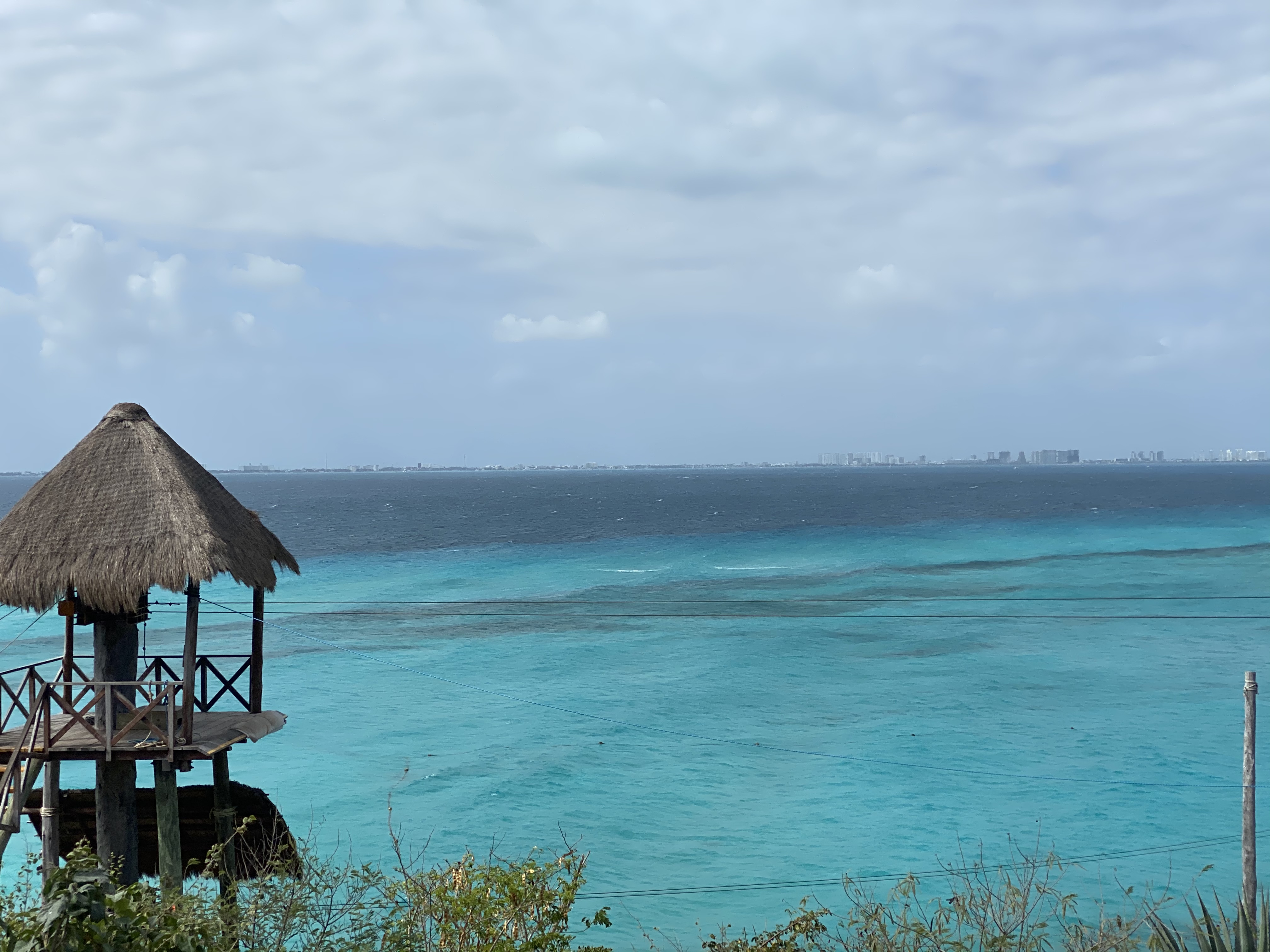 Renaissance Cancun Resort & Marinaȼ