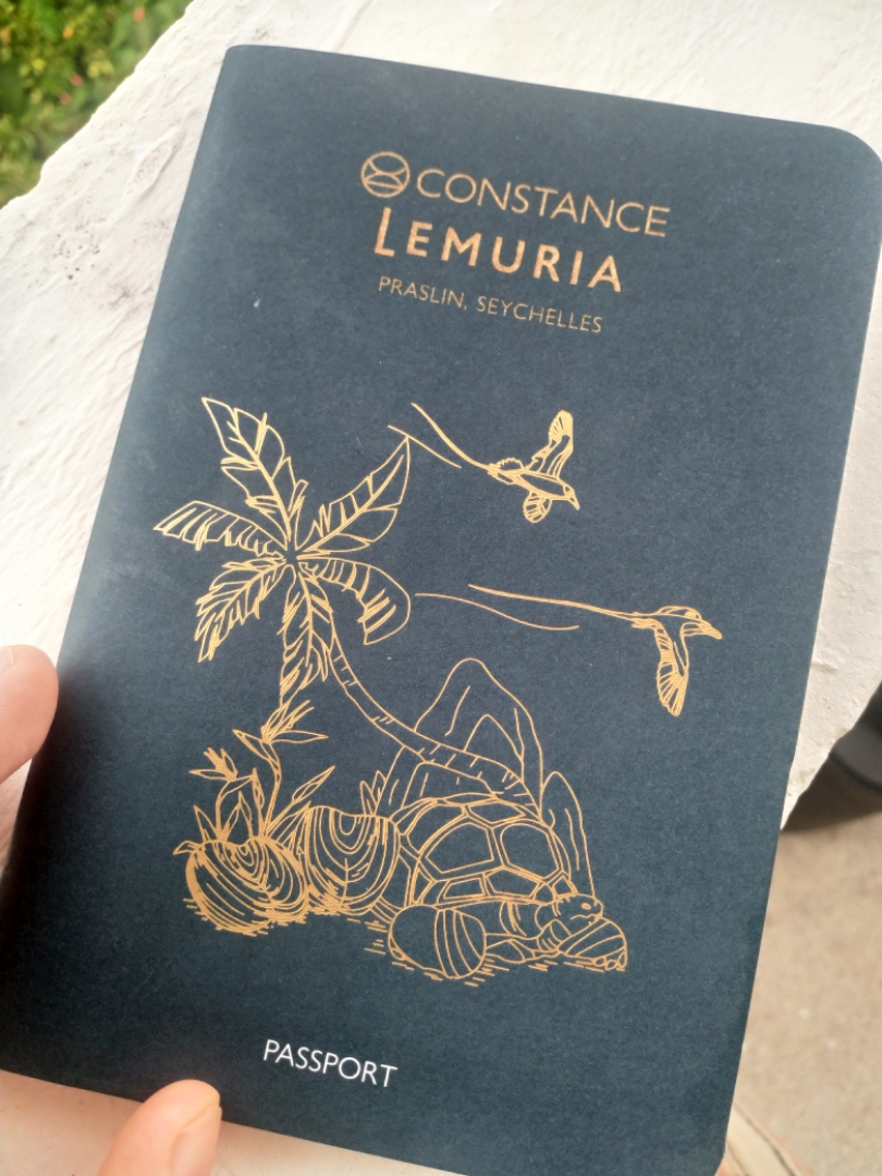 ˹Constance Lemuria ¼001